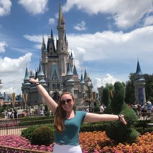 Meet your Posher, Madison